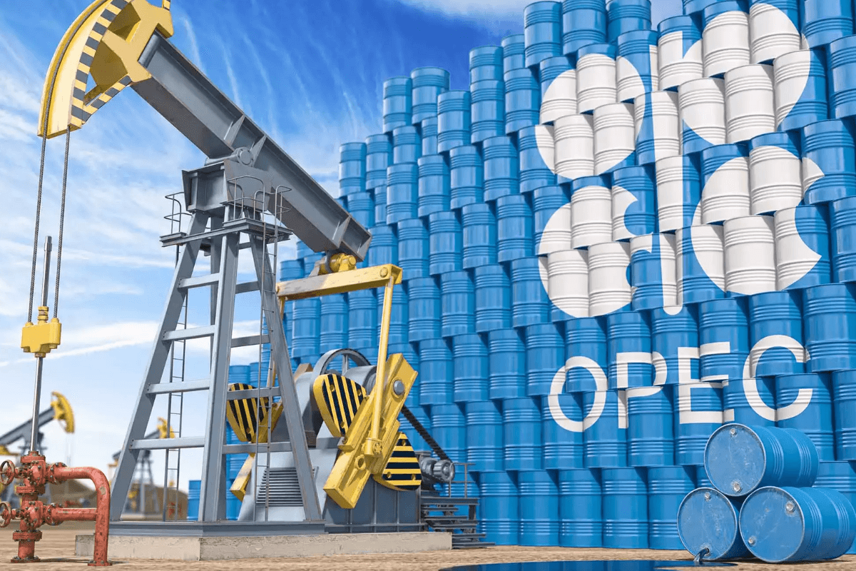 OPEC+ планирует сократить добычу нефти