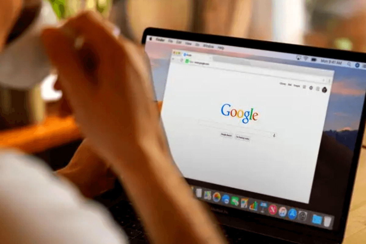 Google сможет уведомлять о запросах личной информации в поиске