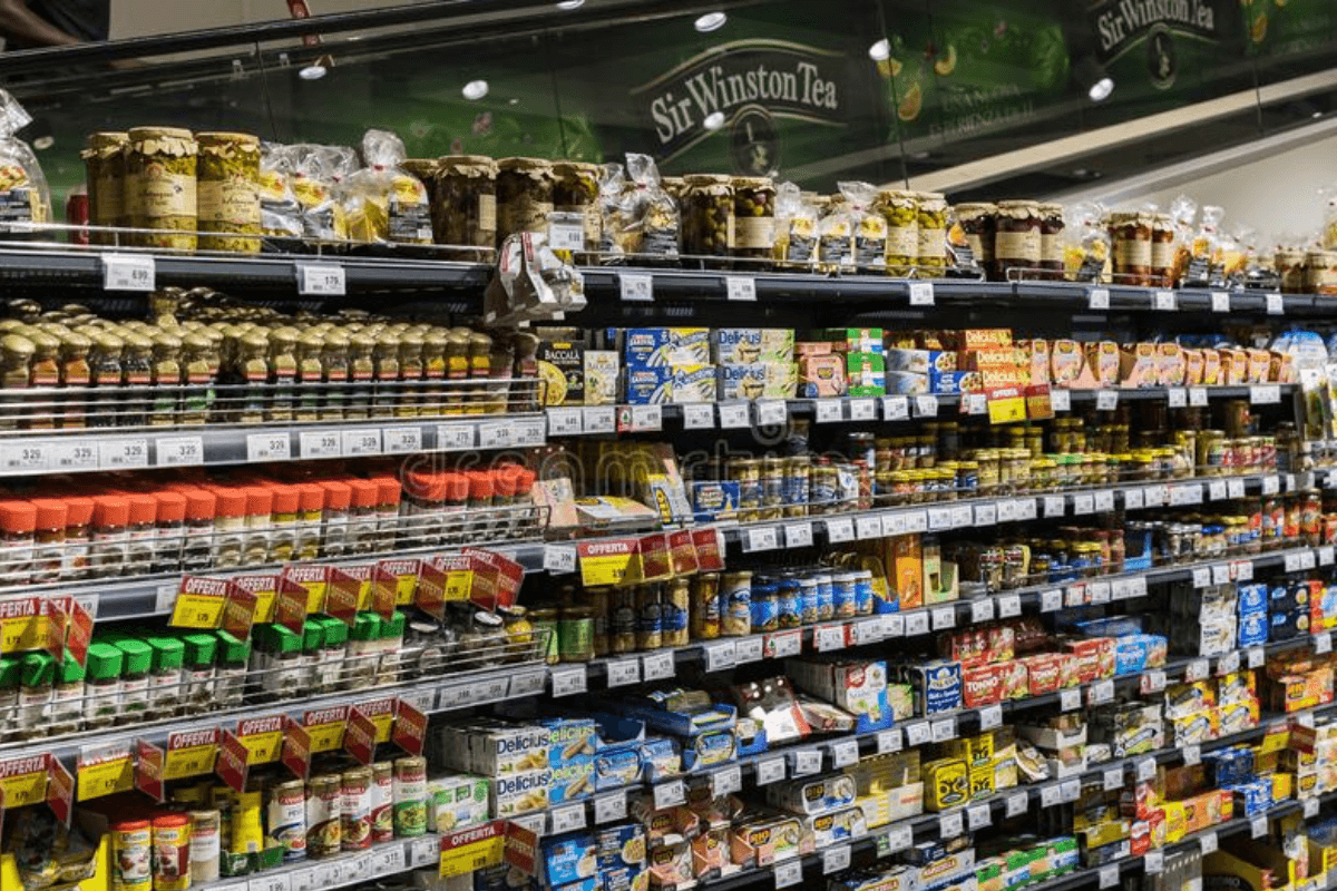 Пищевые компании стремятся заполнить полки магазинов Европы
