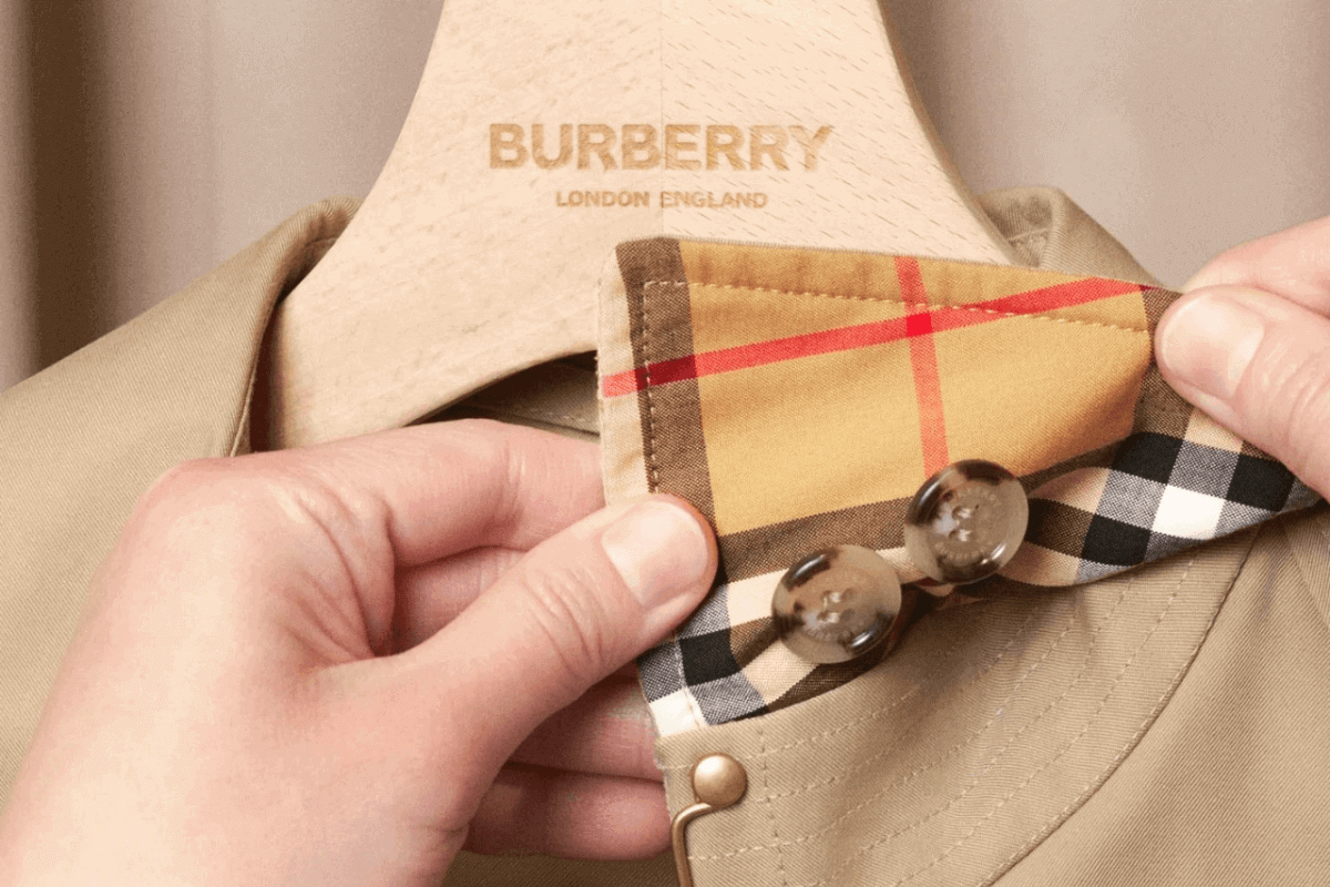 10 брендов, которые подделывают чаще всего: Burberry