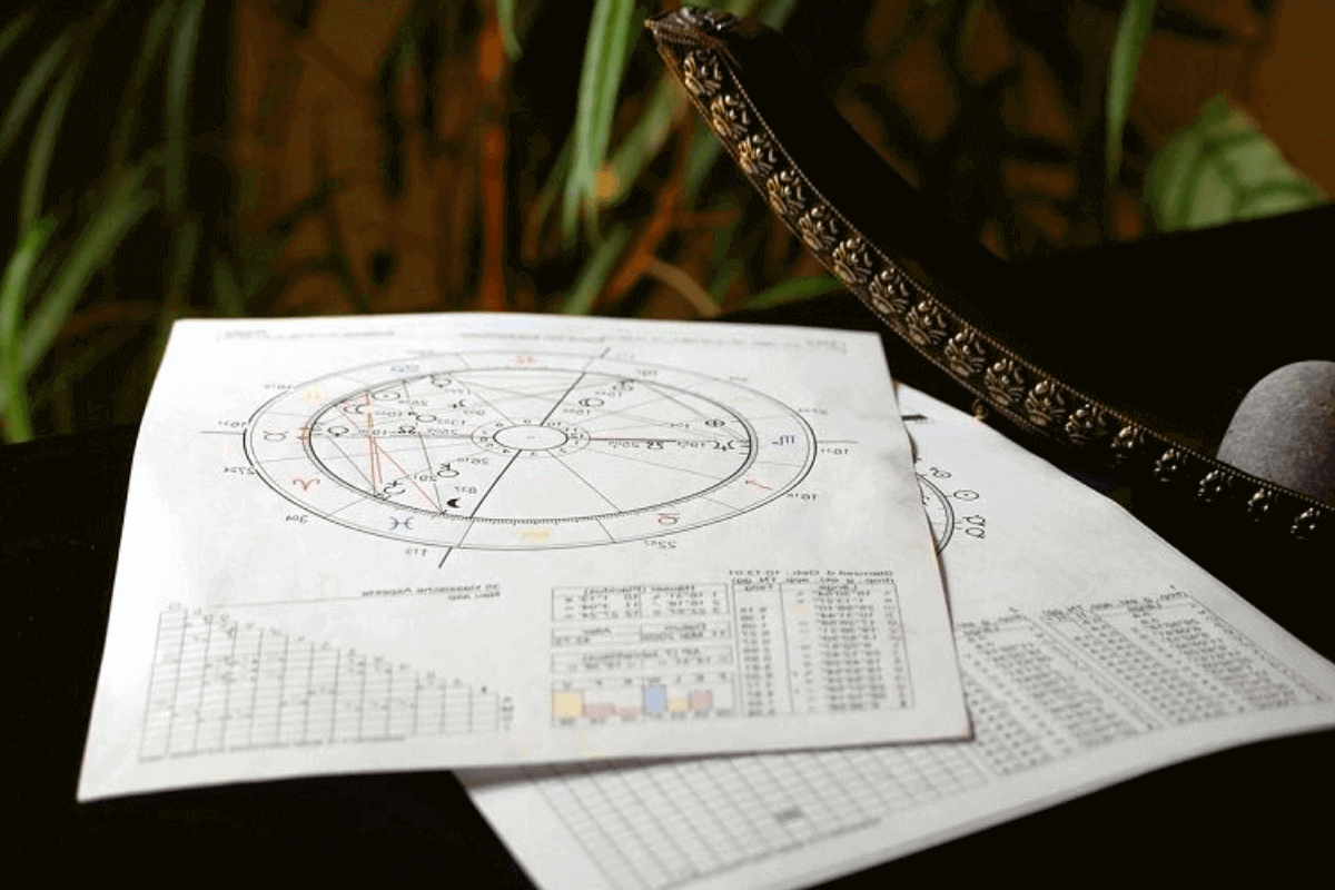 Карьерный рост: как можно расти с профессией астролог?