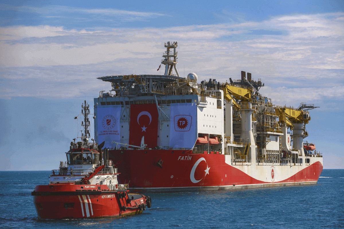 Турция обнаружила новые источники природного газа в Черном море