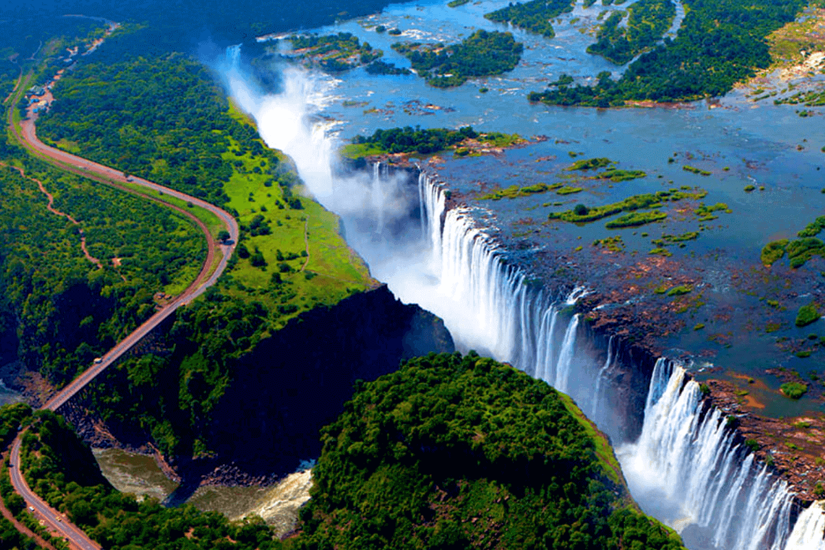 Топ-10 самых красивых мест мира: Водопад Виктория