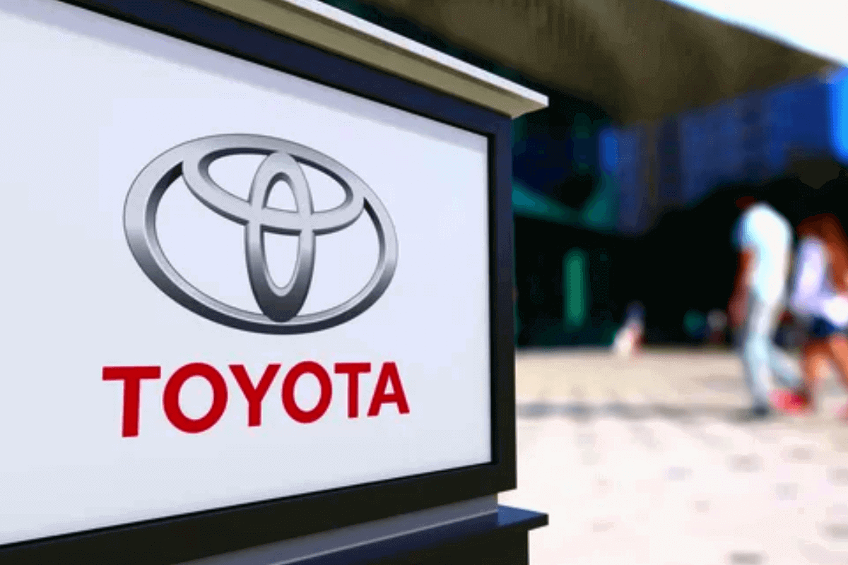 Toyota прикладывает усилия, чтобы закрепить титул самого продаваемого автопроизводителя