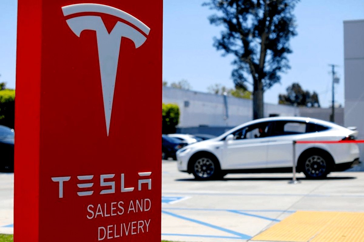 Акции Tesla вызывают интерес корейских трейдеров