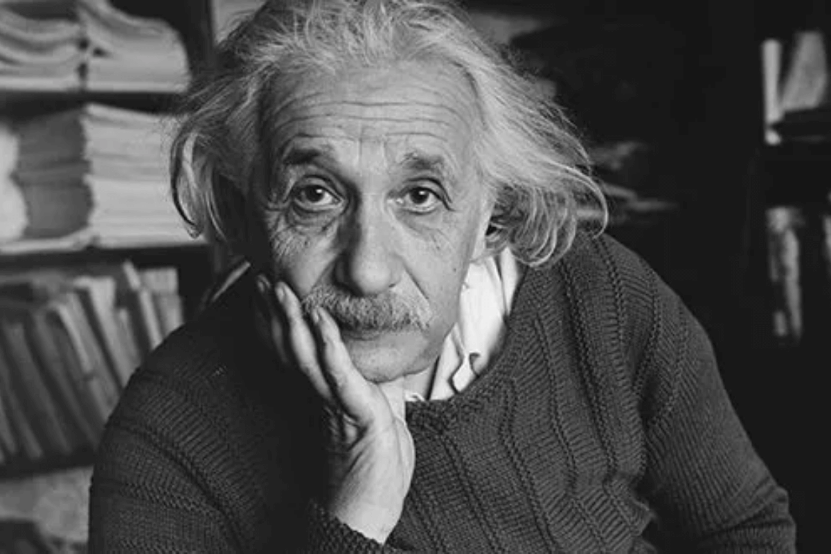 Альберт Эйнштейн: биография и история успеха