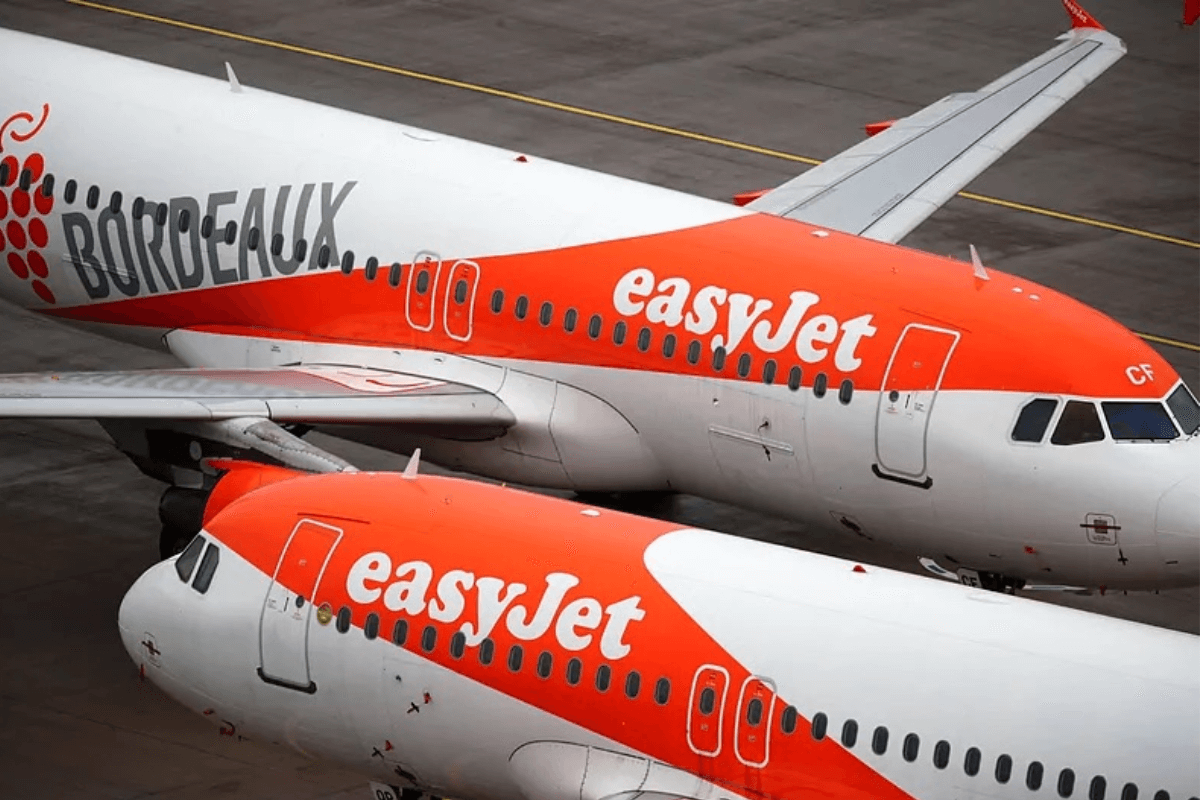 Авиаперевозчик EasyJet снизил убытки до 133 млн. фунтов стерлингов