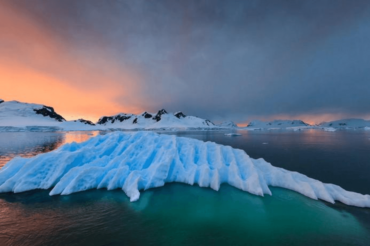 Десятки лет Арктика нагревалась в четыре раза быстрее