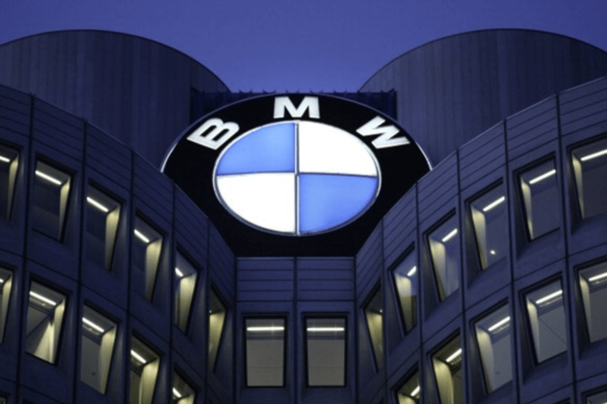История успеха компании BMW: 100 лет «автомобилей с пропеллерами»