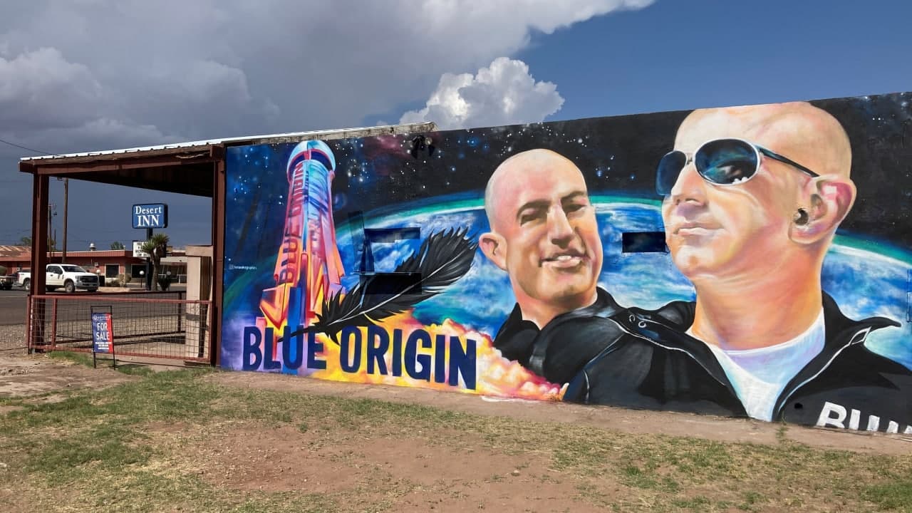 Компания Blue Origin и компания Spacex