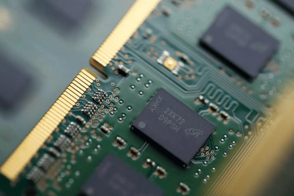 Micron представил первое в мире 232-слойное оборудование, флэш-память 3D NAND