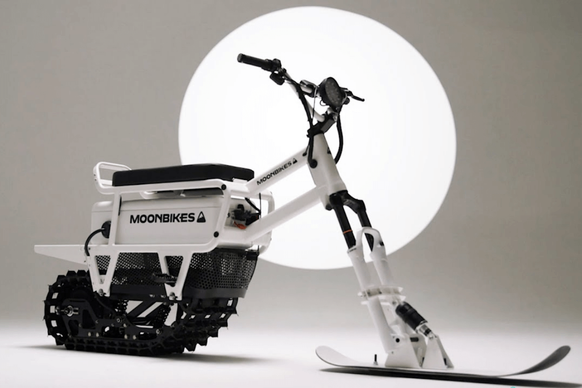 Moonbike с выставки CES-2022