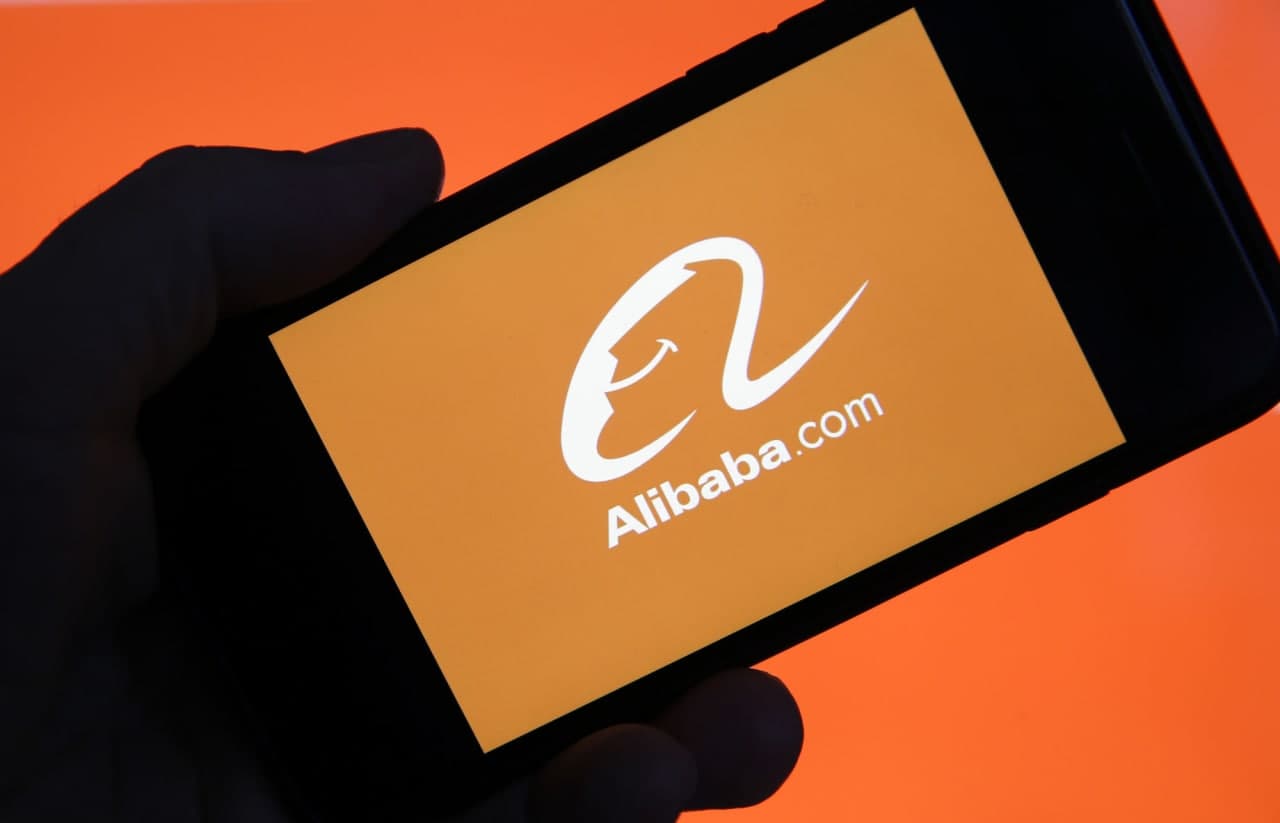 Название и логотип Alibaba
