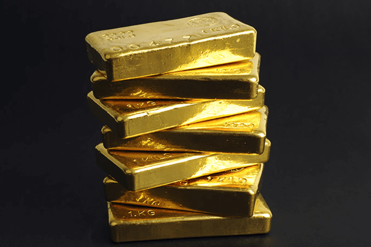 Аффинажный завод приобрел незаконно добытое золото Бразилии
