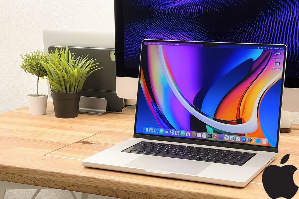 Фото: первый взгляд на 16-дюймовый Apple MacBook Pro 2021