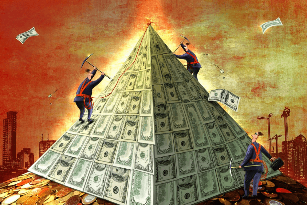 Самые громкие финансовые пирамиды в истории