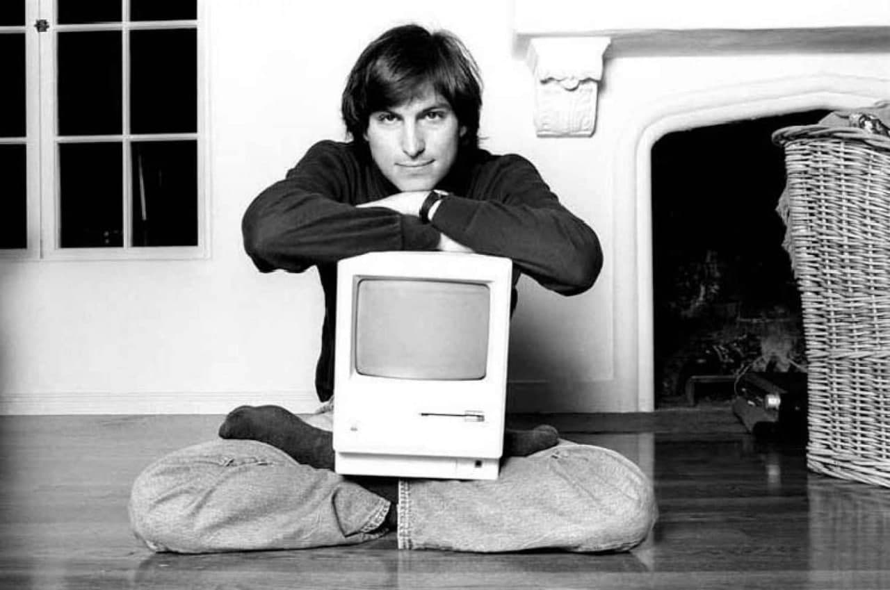 Создатель Apple Стив Джобс в молодости