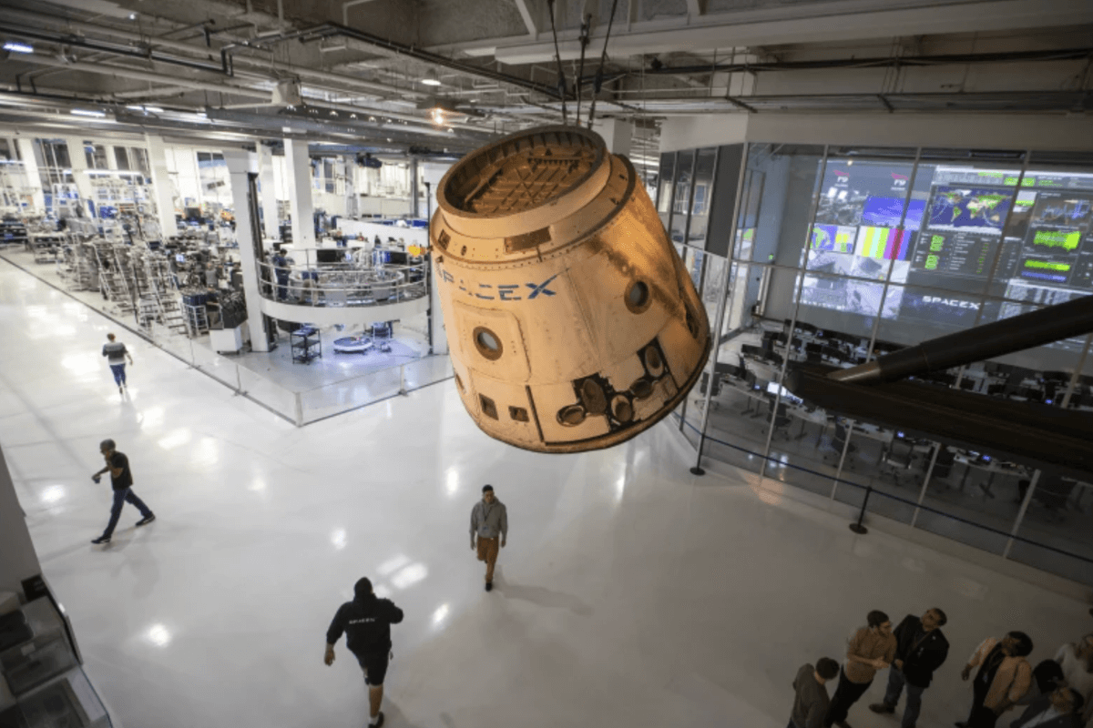 Заводы SpaceX