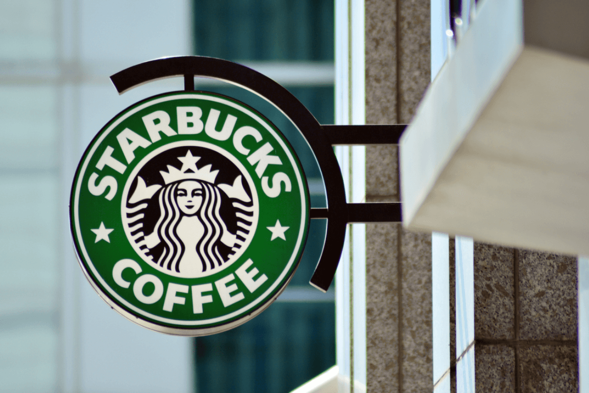 Starbucks: история создания и успеха Старбакс