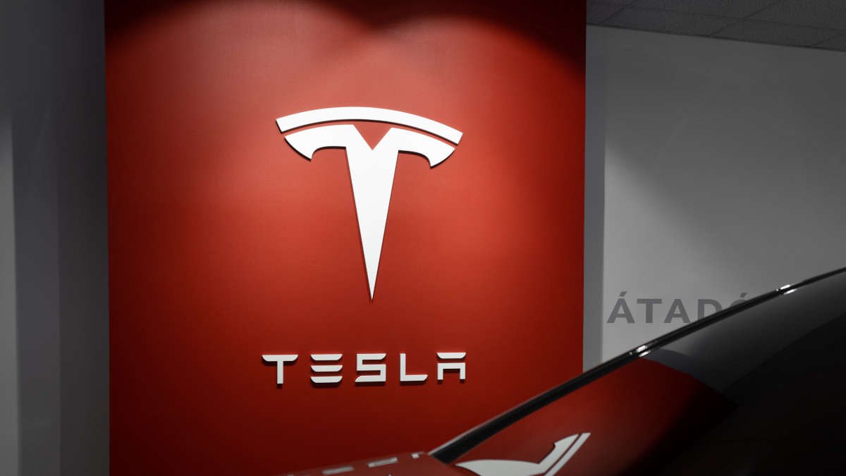 Tesla: История успеха компании Тесла (Тесла)