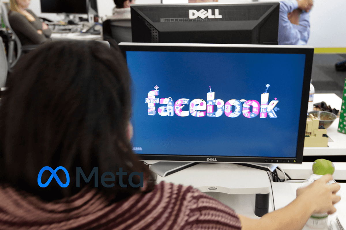 Кого Фейсбук потерял в 2021 году