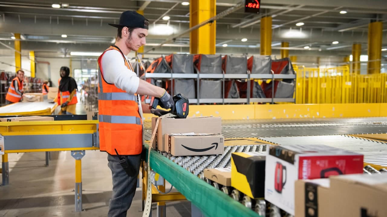 Условия для сотрудников компании Amazon