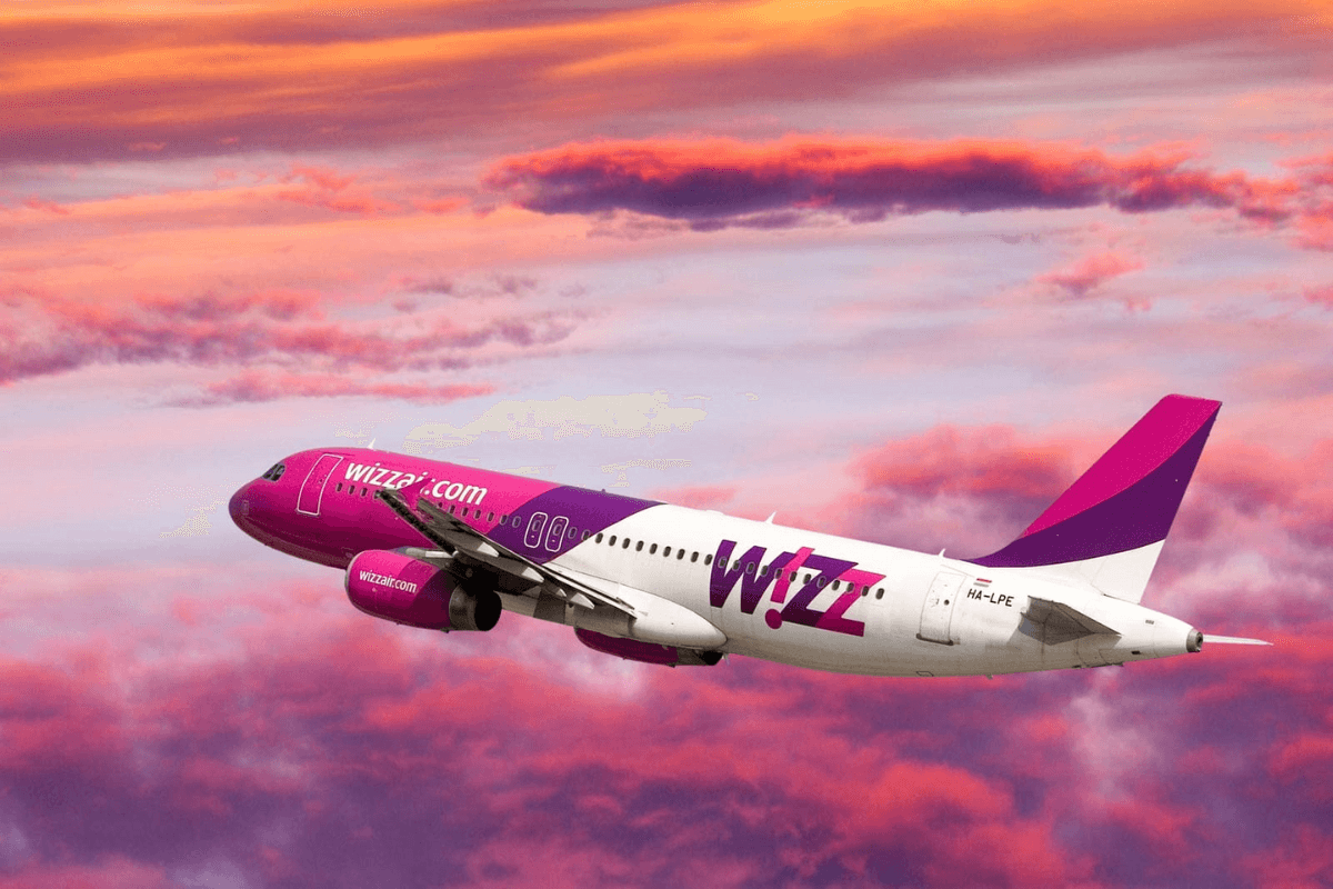 Wizz Air в рамках летнего сезона сокращает авиарейсы на 5%, чтобы снизить перебои в работе