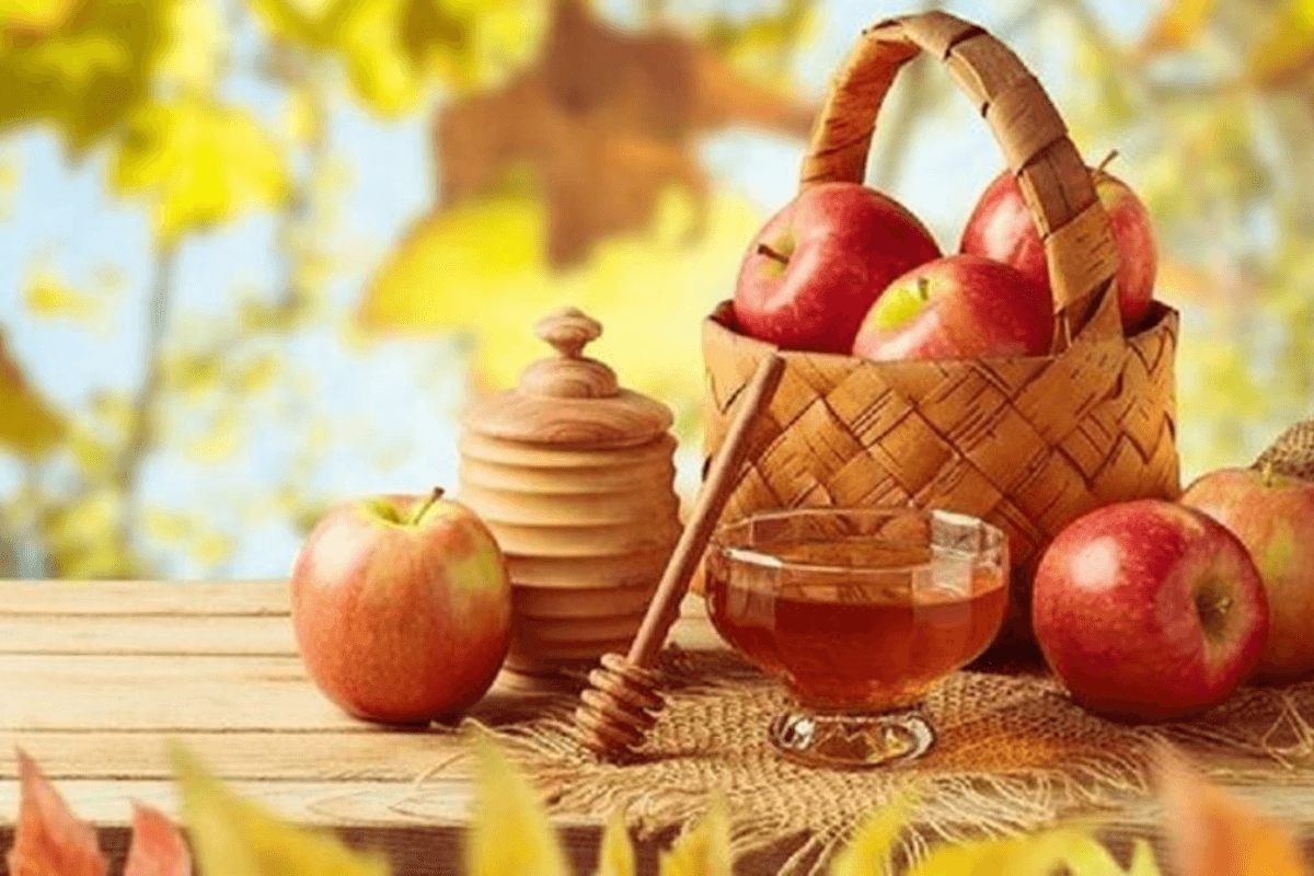 Яблочный спас: история празднования, народные приметы, традиции и обычаи (Полный список)