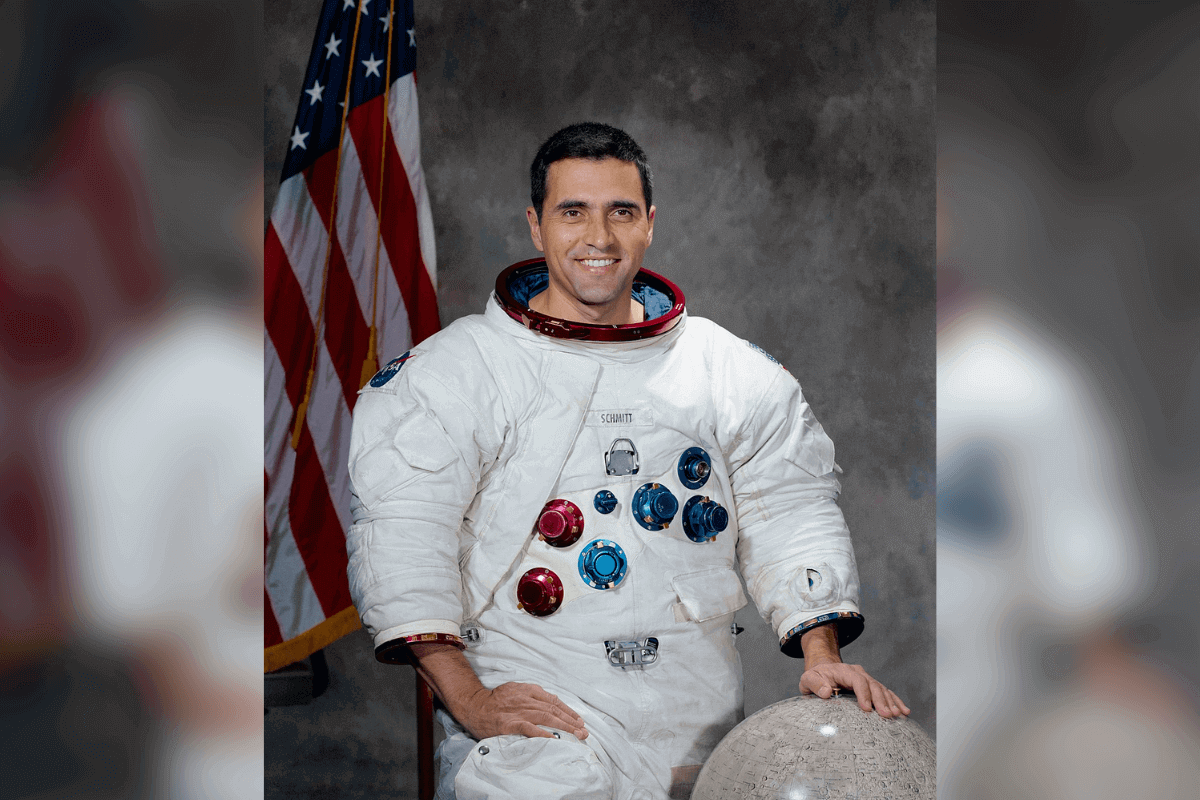 Самые известные космонавты и астронавты: Харрисон Шмит