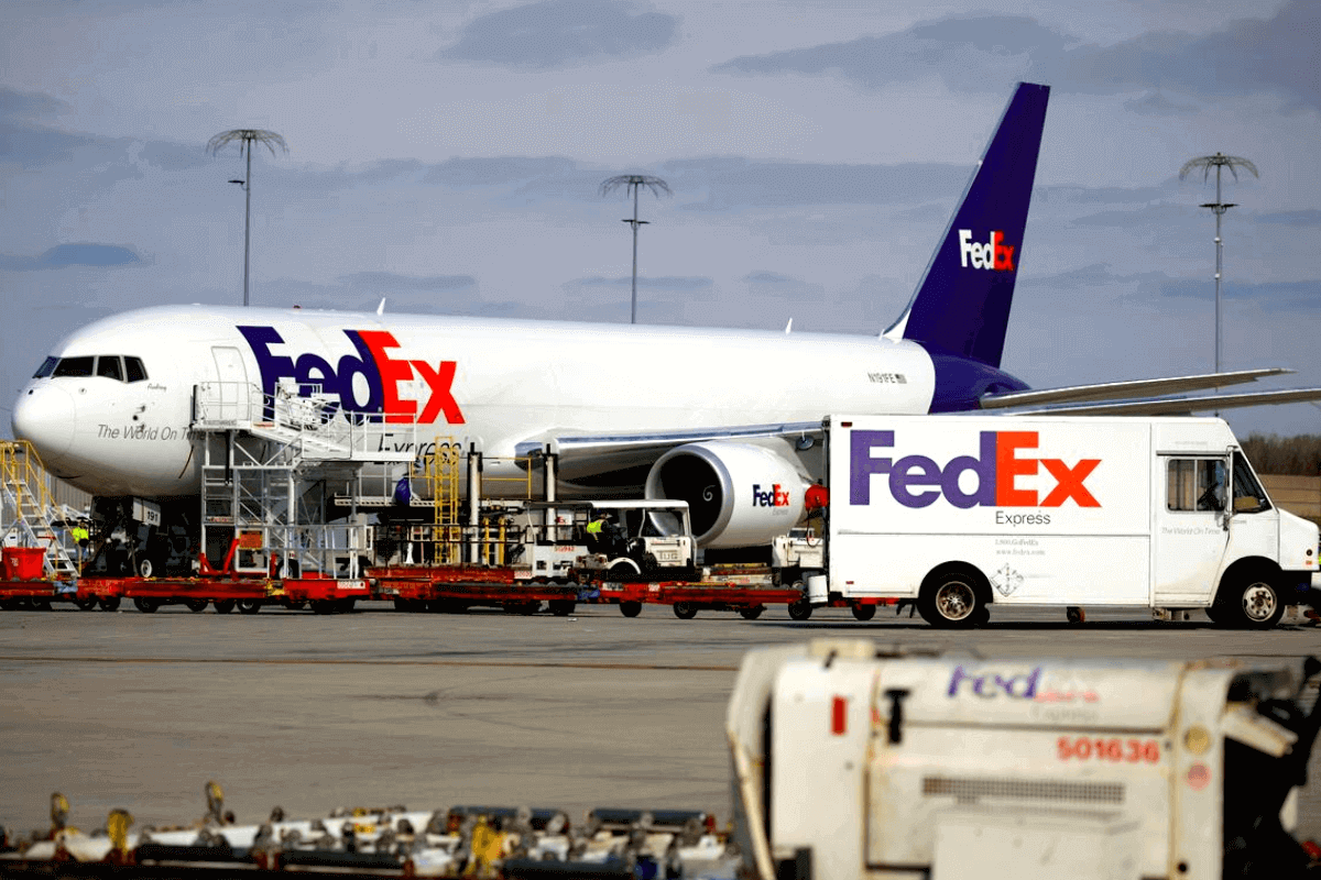 Топ-10 лучших грузовых авиакомпаний мира: FedEx Express