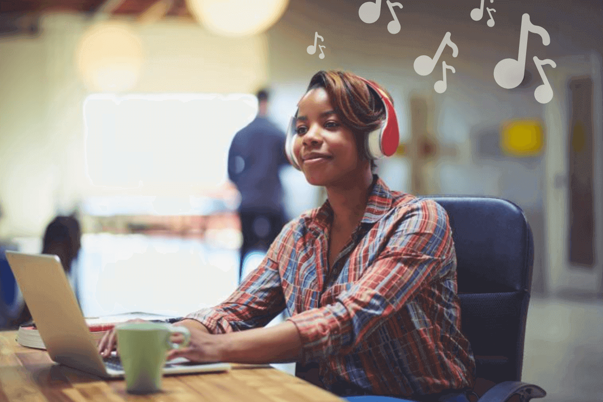 Музыка на работе может повышать или понижать продуктивность?