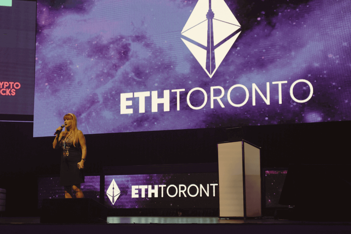 Конференции, посвящённые блокчейну и криптовалюте: ETHToronto hackathon