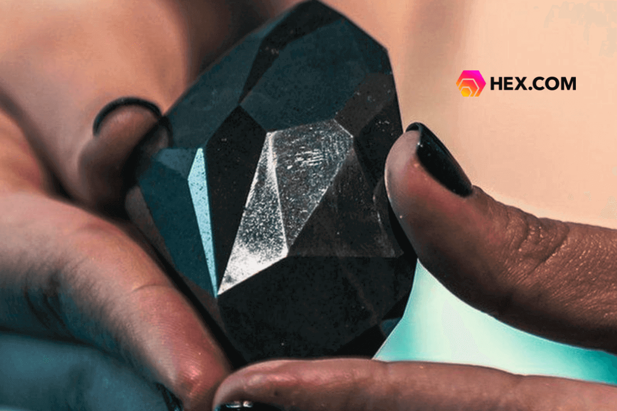 Основатель HEX.com купил черный бриллиант