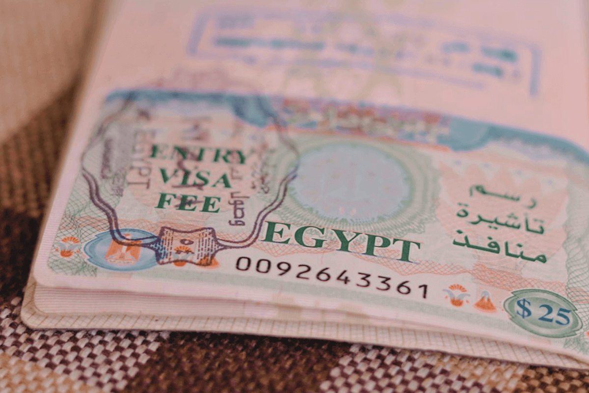 Visa fees. Виза в Египет. Виза в Египет для россиян. Визовая марка Египет. Египетская виза для россиян.