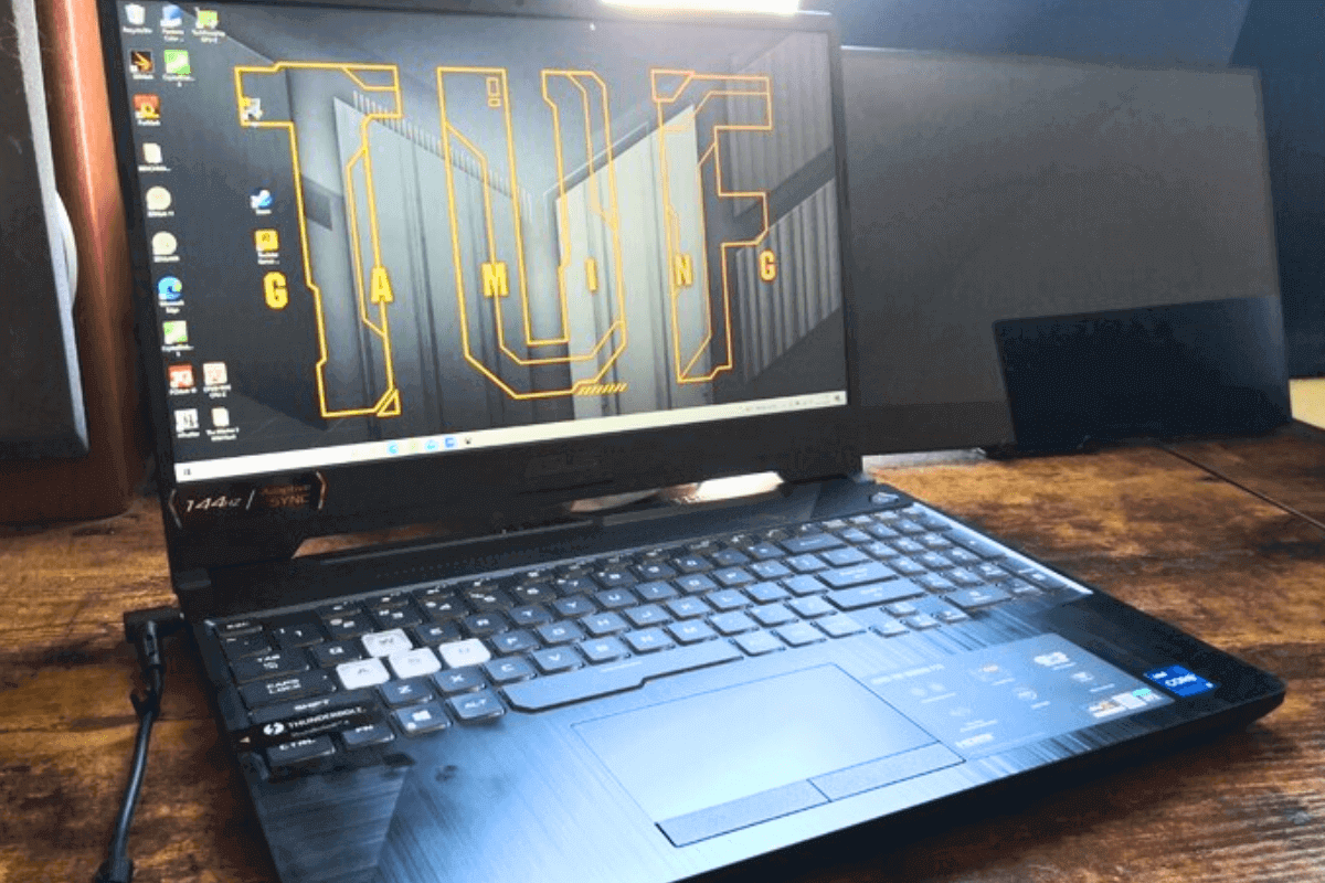 Топ-25 лучших игровых ноутбуков: Asus TUF Gaming F15 FX506HC-HN004: современный и доступный
