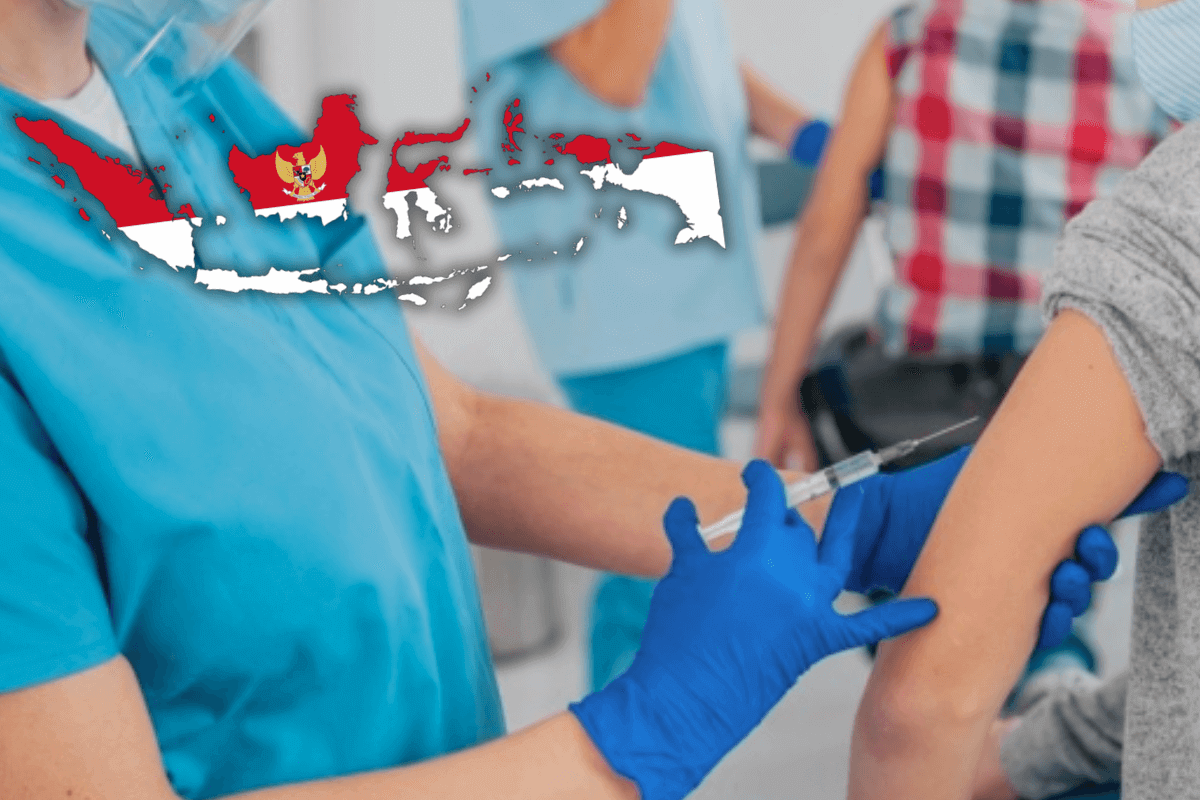 Индонезия продолжает бесплатно вакцинировать уязвимые группы населения от COVID-19