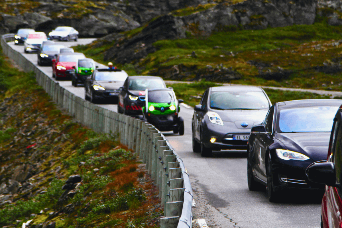 15 стран, где выгоднее всего купить электромобиль для ежедневного использования - Норвегия: значительные налоговые льготы и большое число владельцев электрокаров