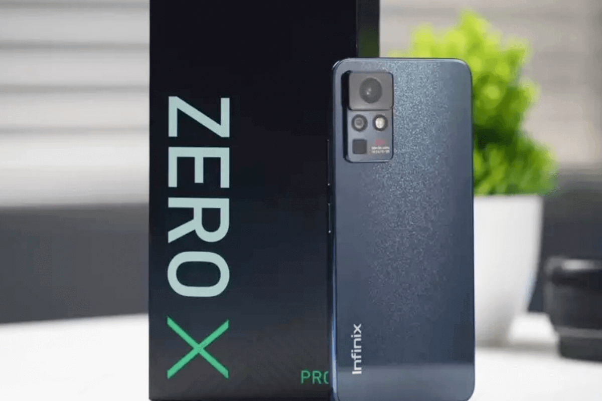 Топ-15 самых недооцененных Android-смартфонов в 2024 году - Infinix Zero X Pro — хорошая камера и длительное время работы от батареи