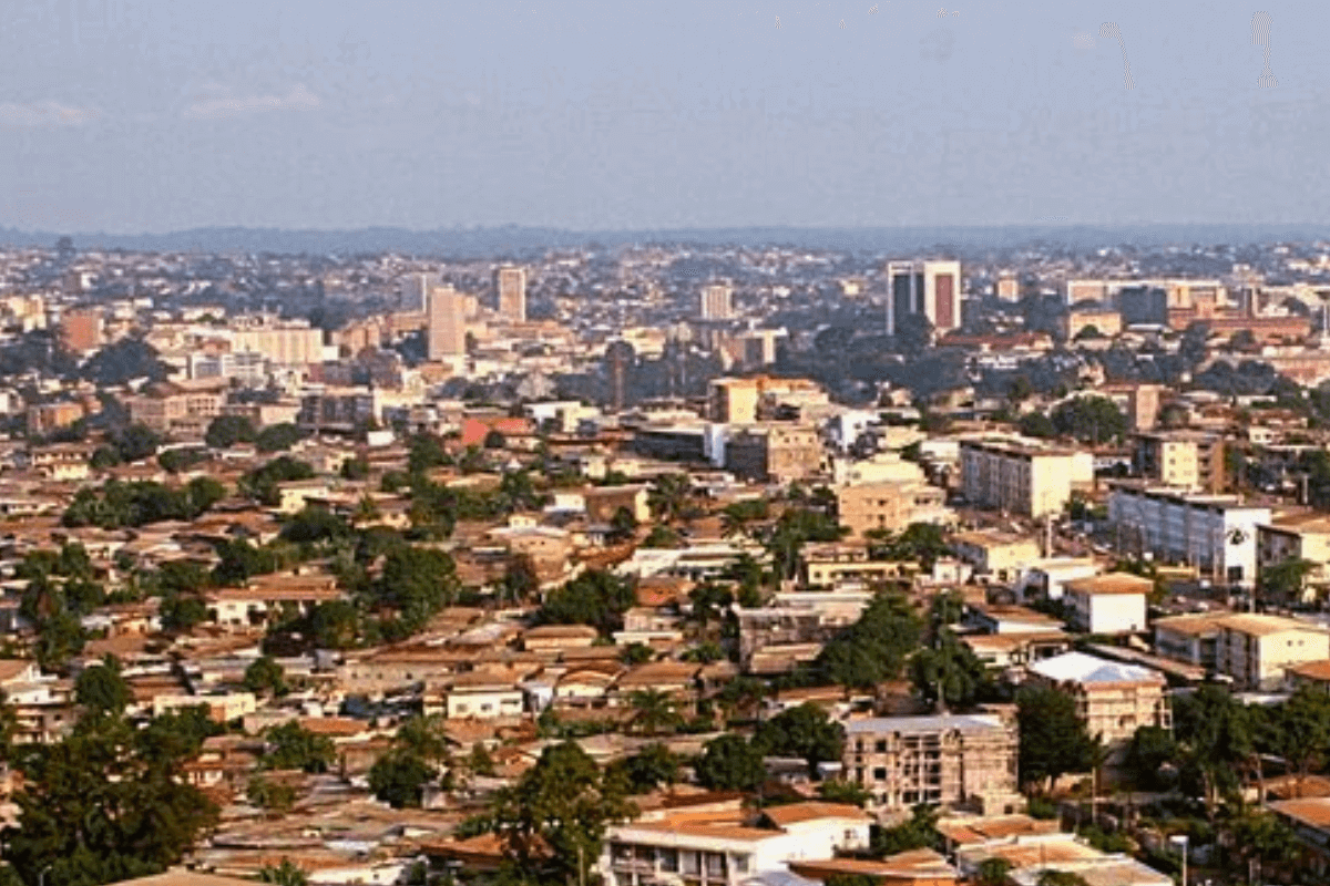 Топ-20 самых богатых стран Африки (на основе ВВП на душу населения) в 2024 году - Камерун