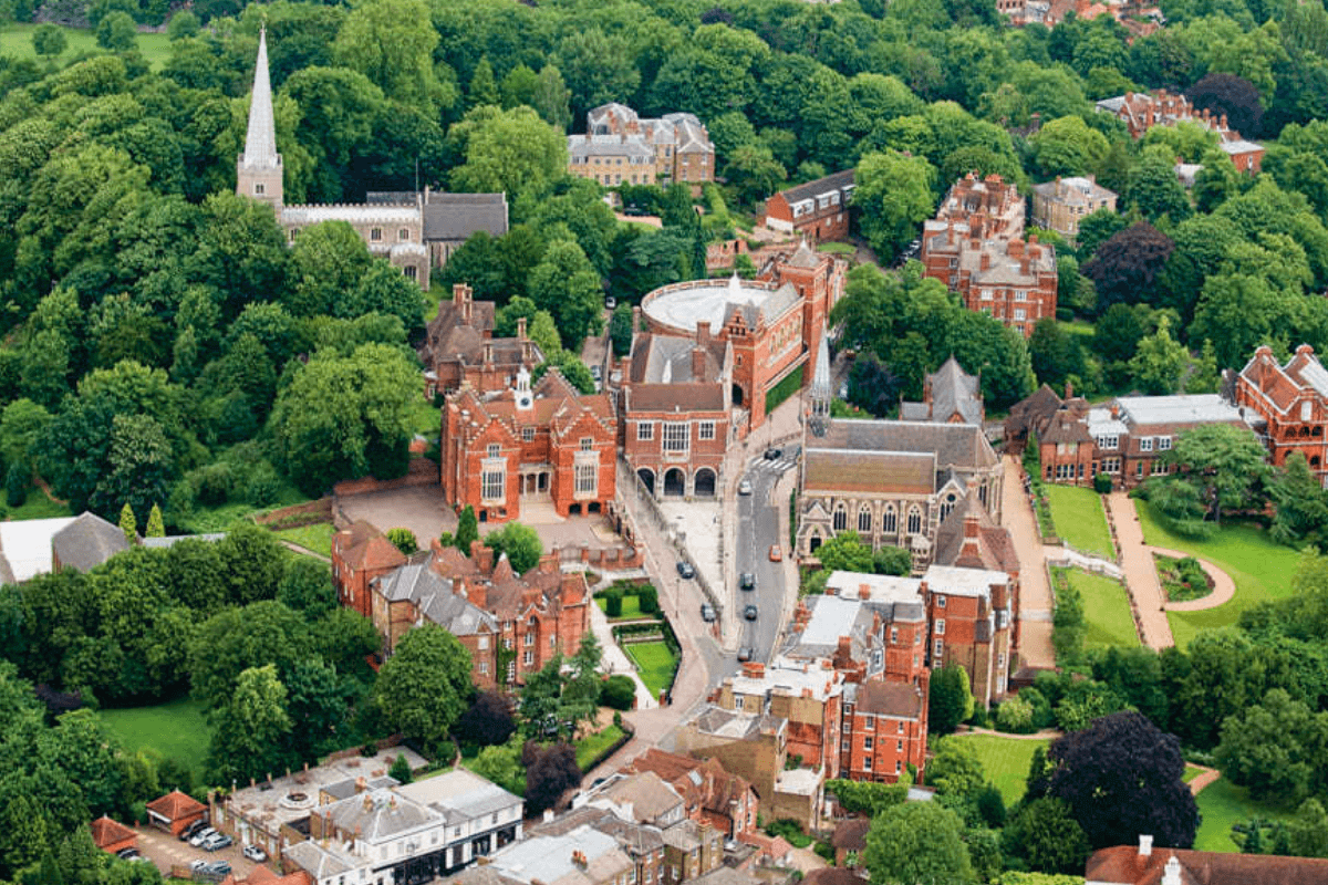 10 лучших частных школ мира - Harrow School